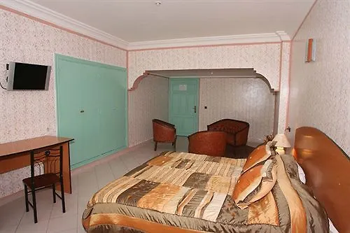 East West Hotel Casablanca 3*,